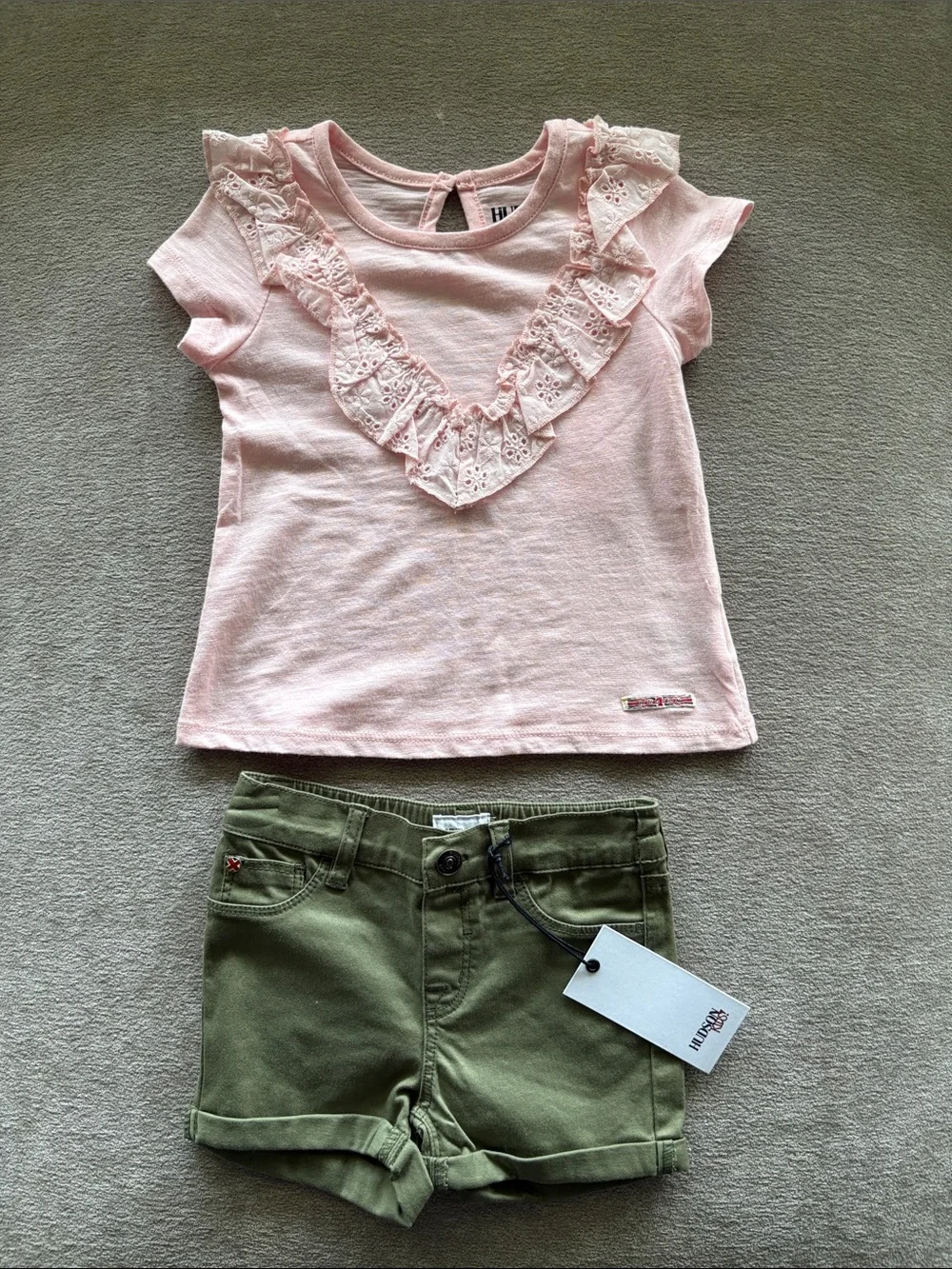 HUDSON Kids Girls 2pc Set Ruffle Eyelet Lace Top Olive Green Shorts